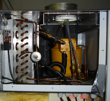 Figur 11: Kølesystem, med fordamper, kompressor og ventil
