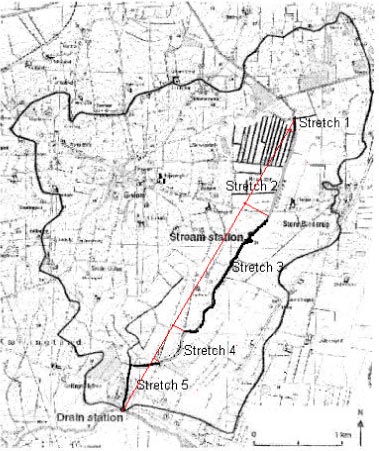 Figure 4.7 The Odder B&aelig;k catchment with indications of stretches and lengths used for drift calculations.
