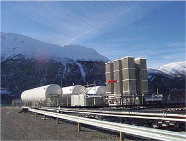 Figure 11­3 LNG receiving and storage terminal (Source: MARINTEK)