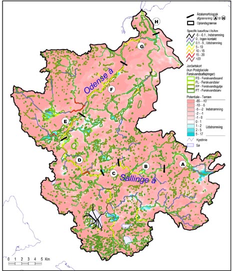 Figur 9.13. Potentielle ind- og udstrømningsområderne for dybereliggende grundvandsmagasiner. A til H angiver ådalsmorfologiske delstrækninger. Vandløbenes farveangivelse illustrerer specifik baseflow afstrømning.